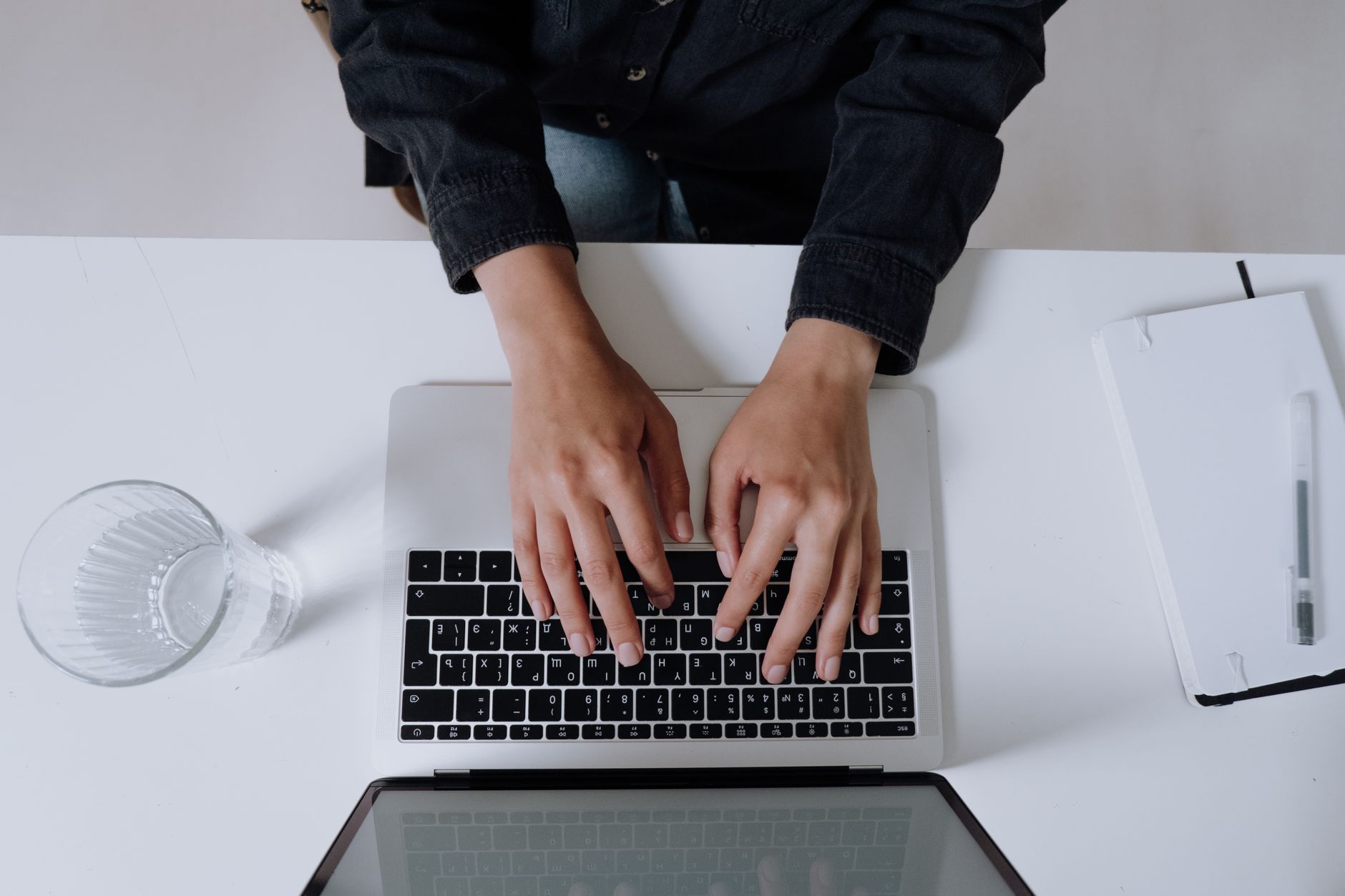 Best Jasper AI Alternatives in 2026: 8 Writing Tools Compared